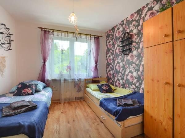 Apartament Wrzos Bieszczady Czarna  Exterior foto